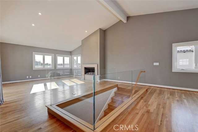 3512 Vista Dr - Photo 3 of 8