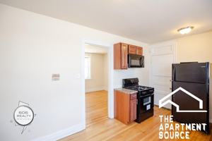 featured image of 5017 W Cermak Rd #5