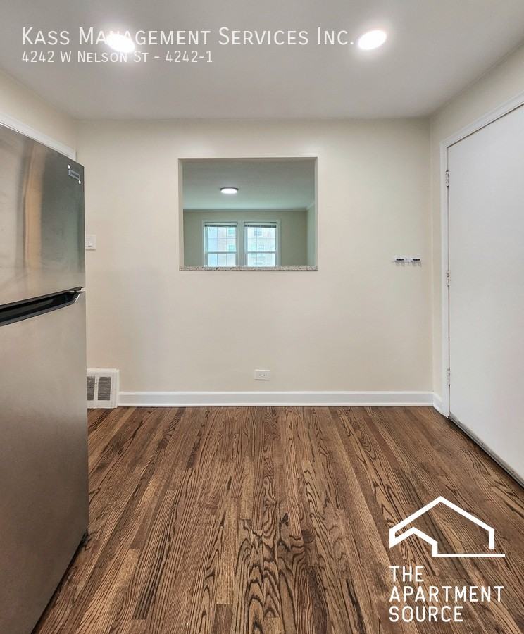 4242 W Nelson St #1 - Photo 3 of 13