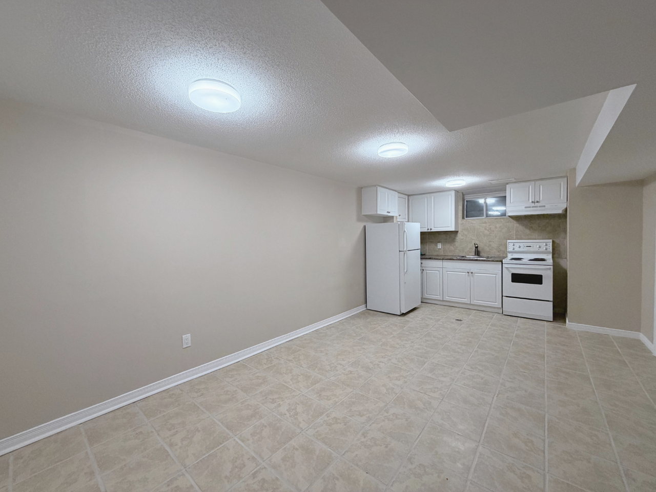 841 Garth St - Photo 4 of 13