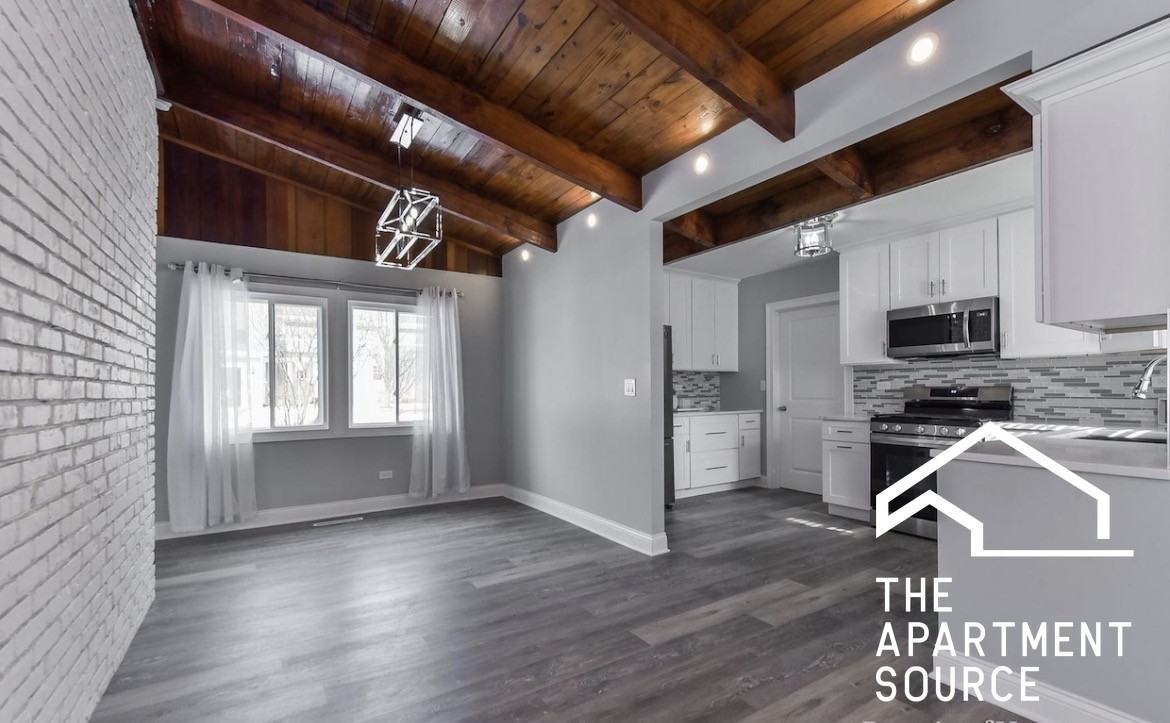 702 Hammerschmidt Ave - Photo 3 of 19