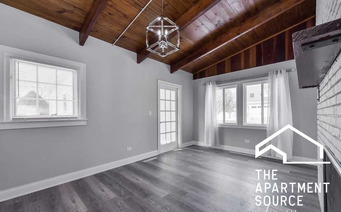 702 Hammerschmidt Ave - Photo 7 of 19