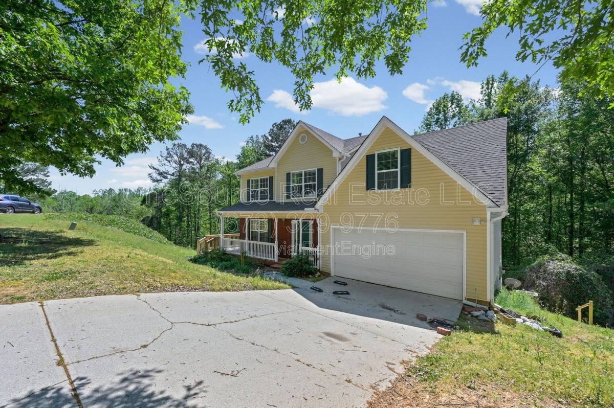 4211 Crestside Rdg #B - Photo 2 of 10