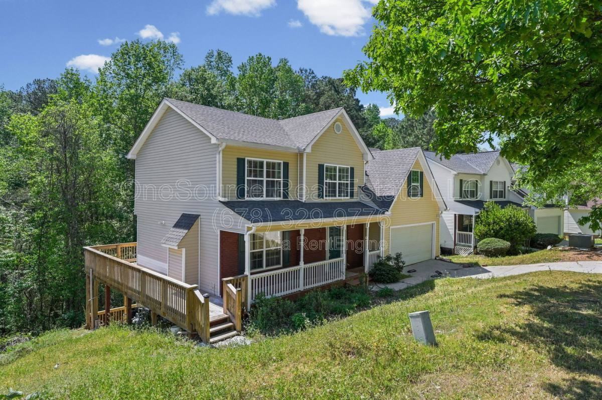 4211 Crestside Rdg #B - Photo 4 of 10