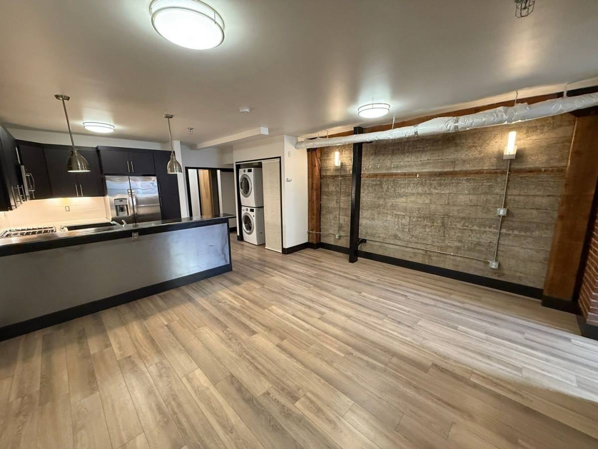 160 Liberty St Ne #M20 - Photo 4 of 10