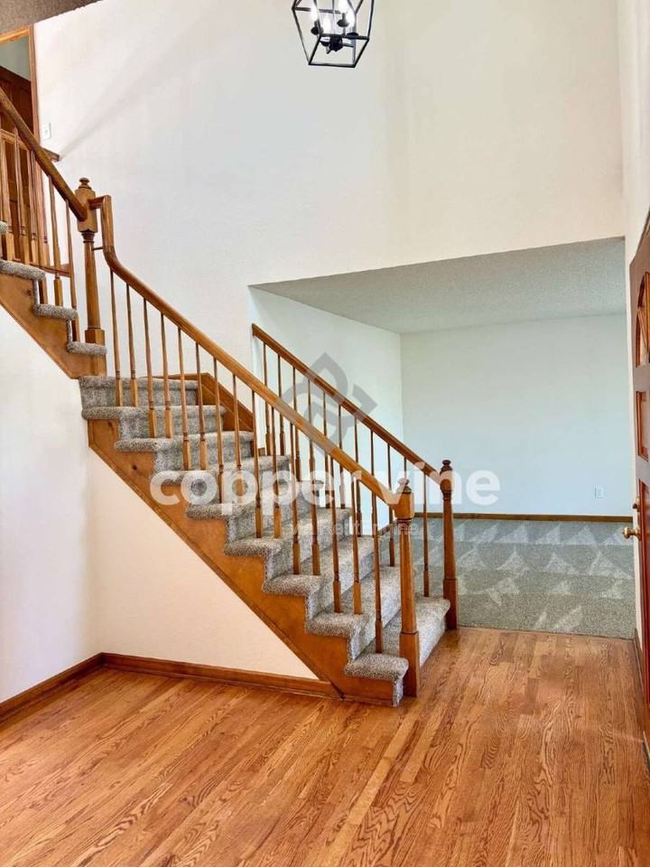 1062 E 133rd Way - Photo 3 of 10