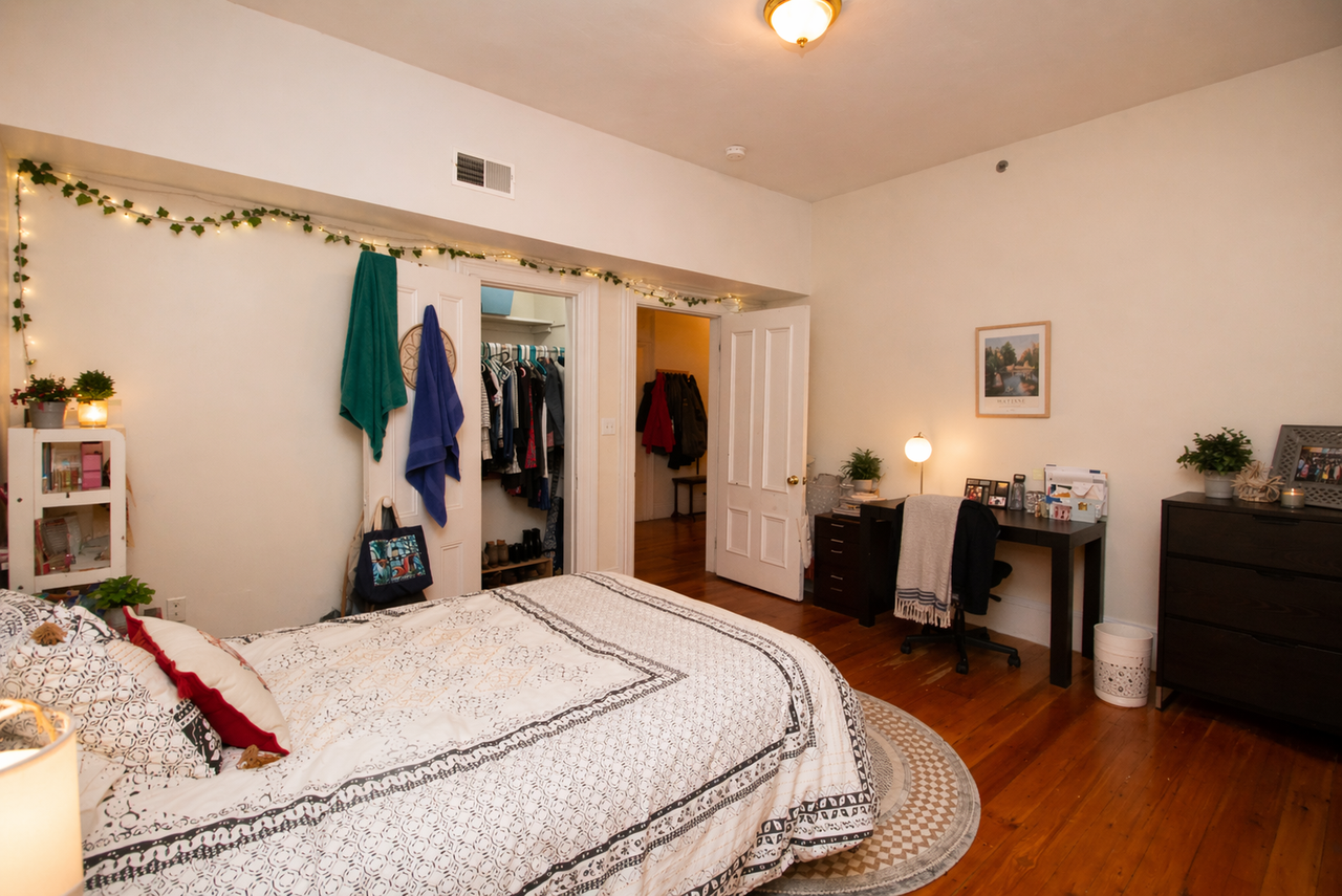 209 Washington St #4 - Photo 7 of 16