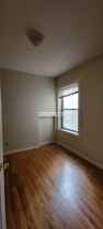 7513 N Greenview Ave #1 - Photo 1 of 1