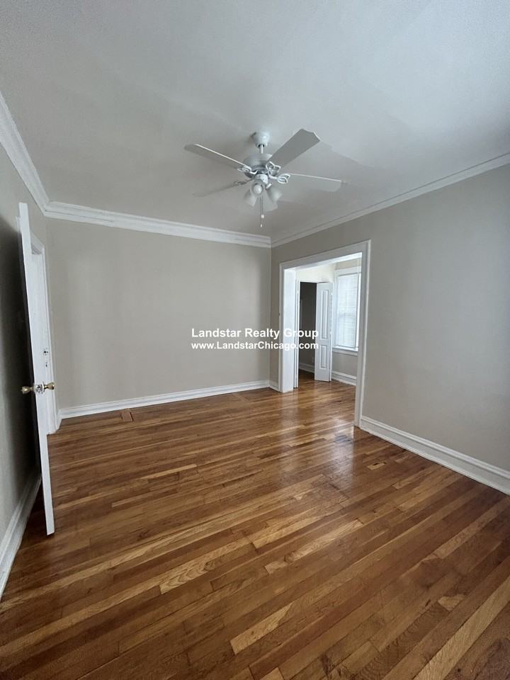 7737 N Sheridan Rd #1 - Photo 5 of 16