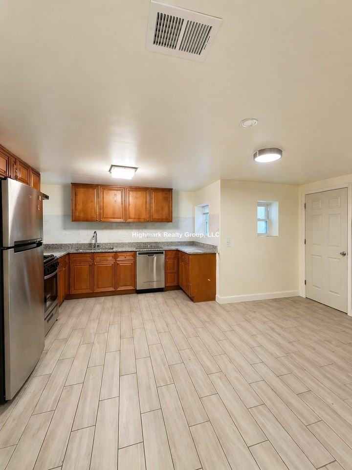 1234 W Arthur Ave #GB - Photo 2 of 14