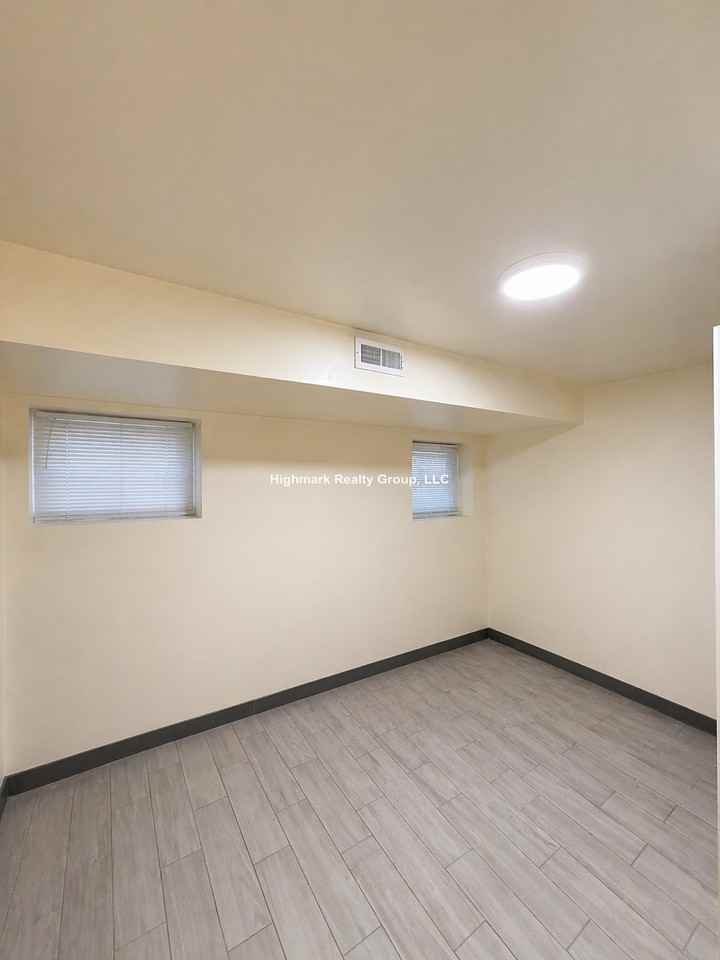 1234 W Arthur Ave #GB - Photo 7 of 14