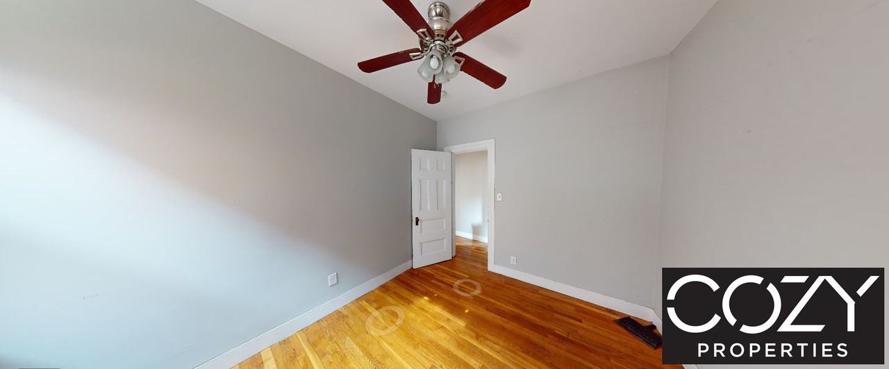 48 Jfk St #9 - Photo 3 of 5