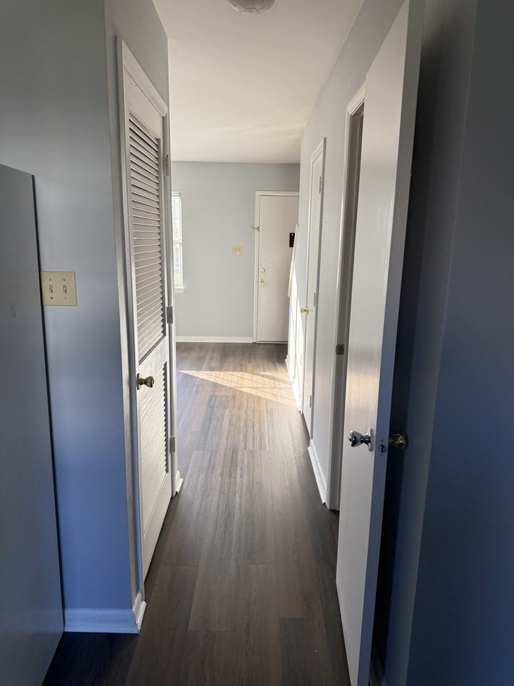 841 Vista View Ln #6-8 - Photo 7 of 17