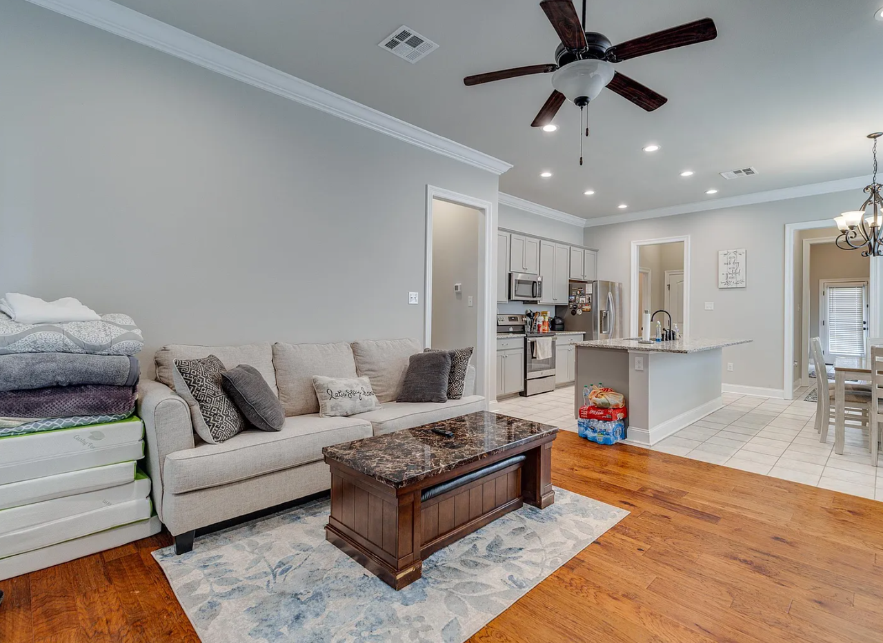 214 Fairhope Dr - Photo 3 of 3