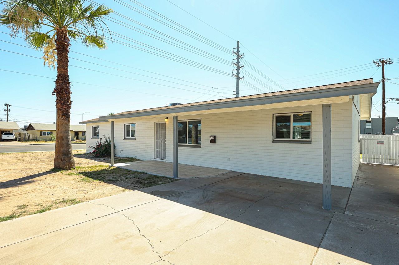 410 N Ironwood - Photo 4 of 29