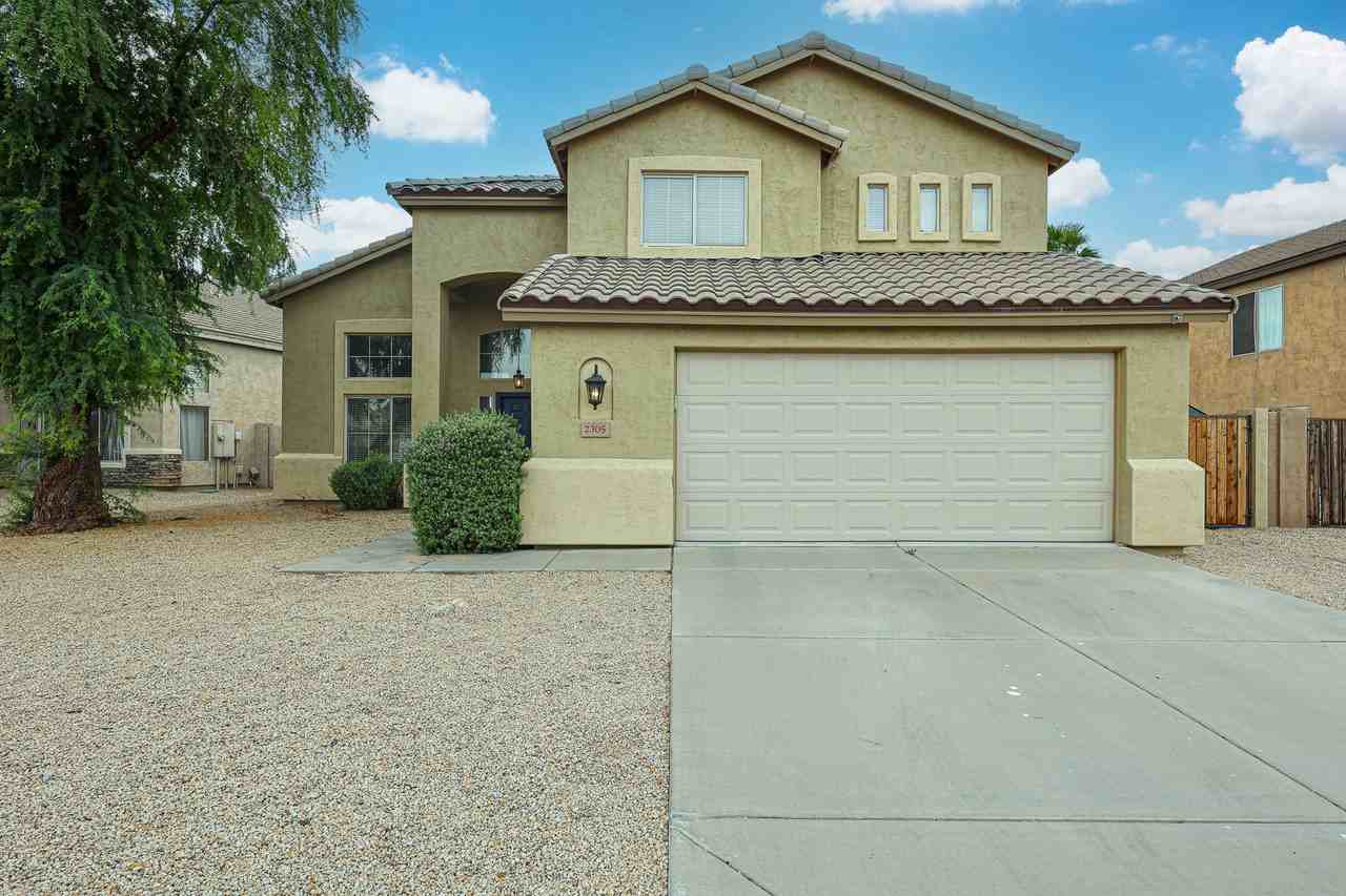 2305 E Cherry Hills Pl - Photo 2 of 50