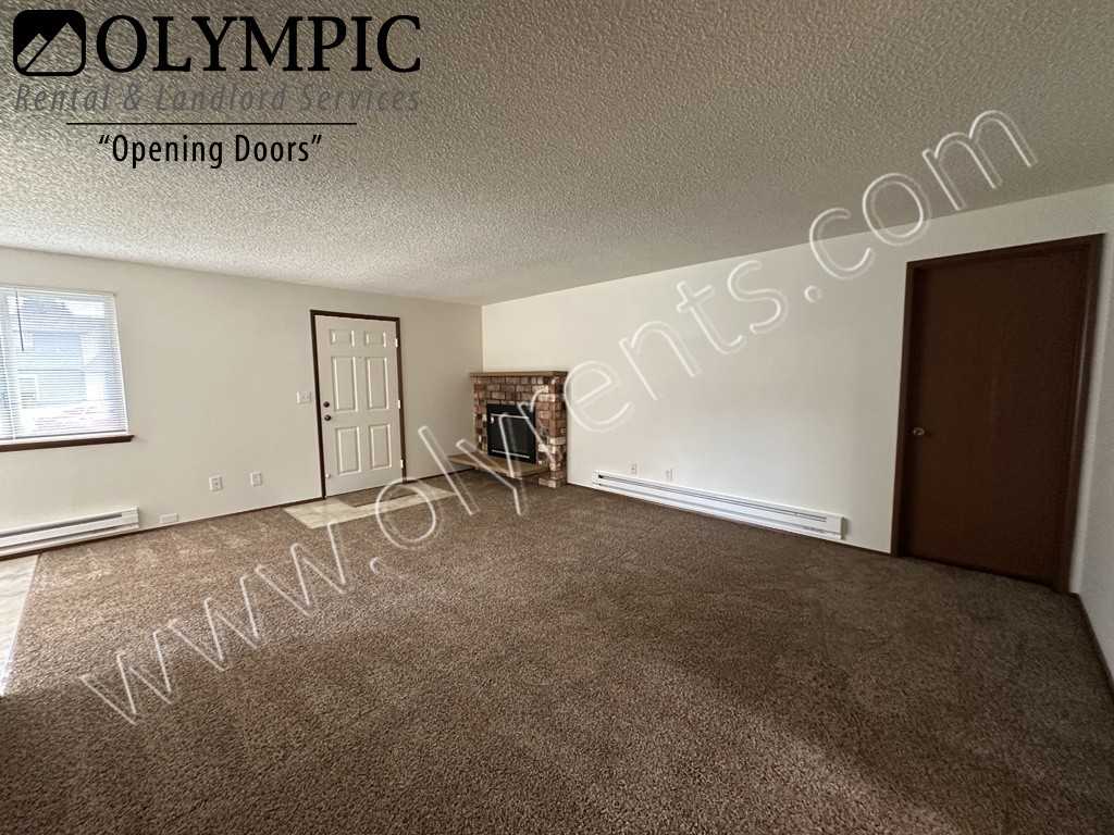 2810 Wilderness Dr Se - Photo 4 of 21