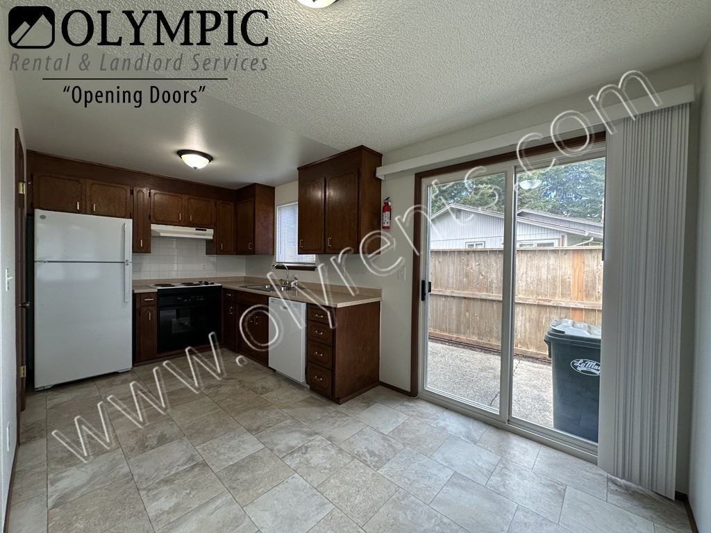 2810 Wilderness Dr Se - Photo 6 of 21