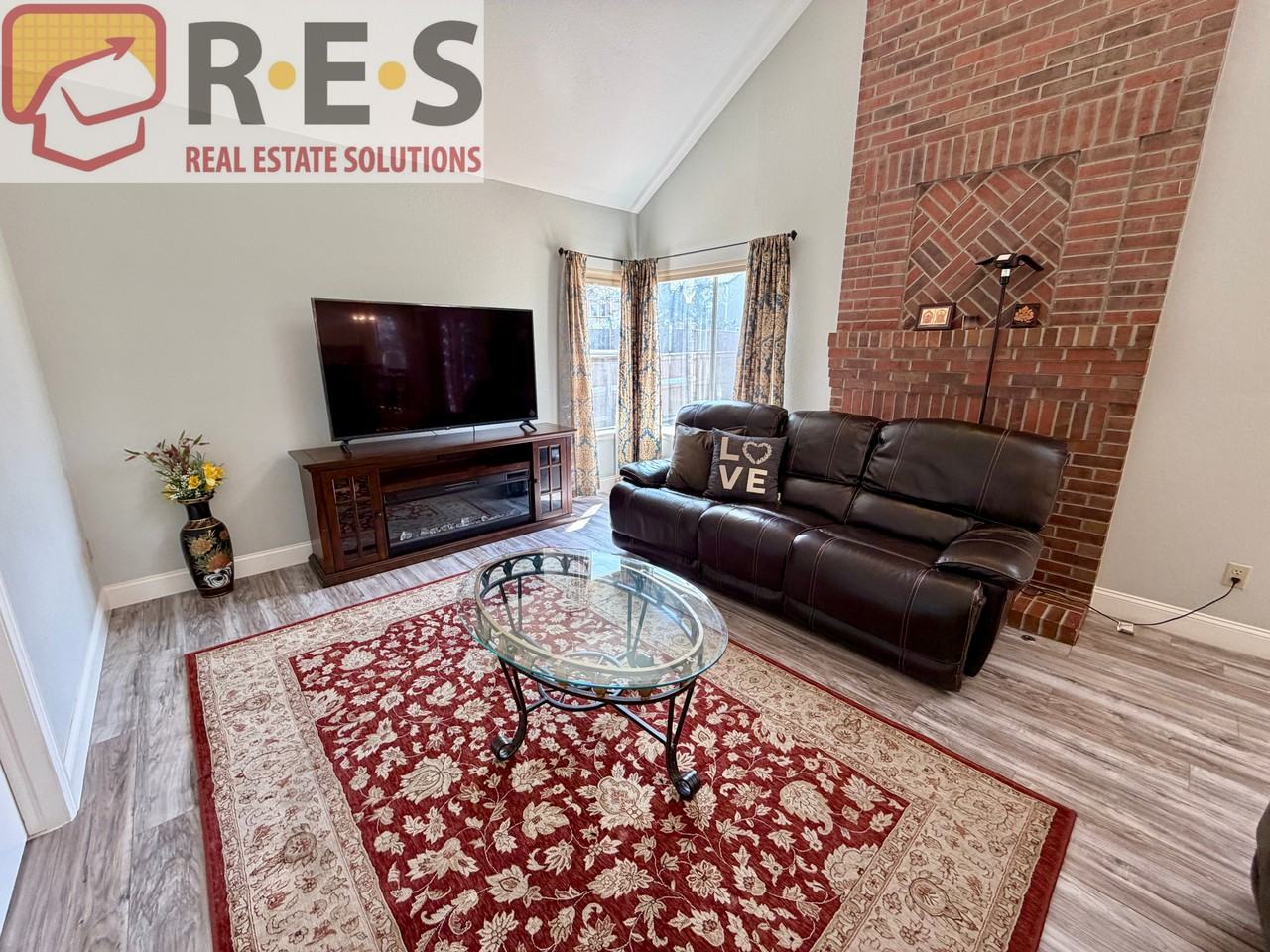 9853 Salford Ln - Photo 6 of 22