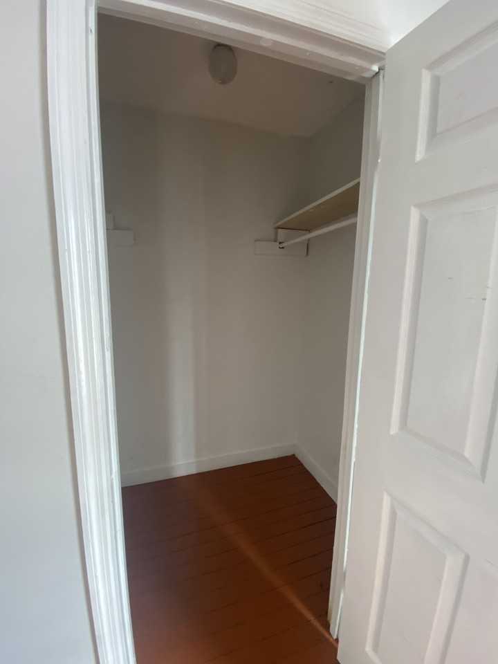 1 Dewey St - Photo 6 of 11