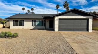 4140 W Orchid Ln - Photo 1 of 1