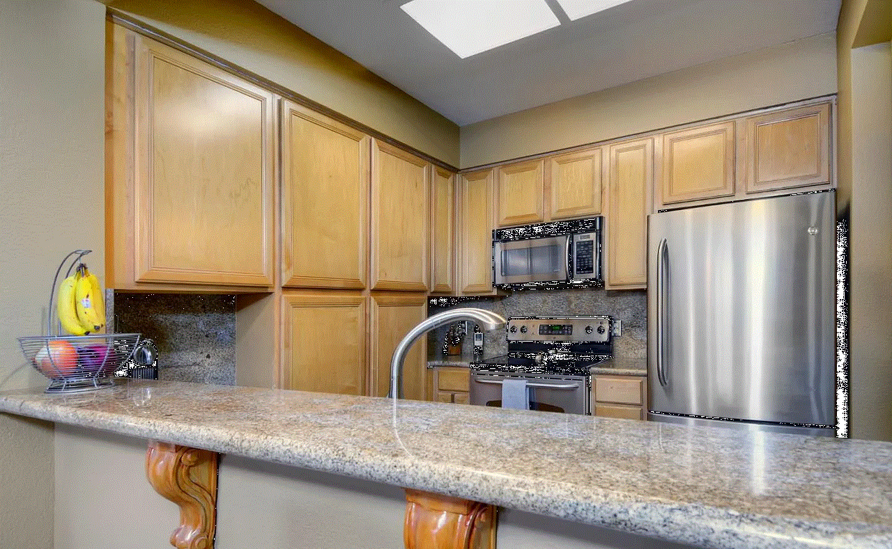 415 N 2nd St - Photo 5 of 8