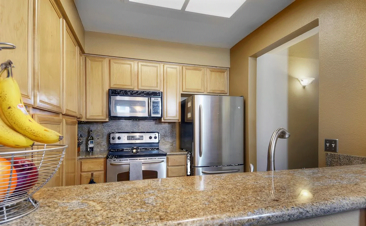 415 N 2nd St - Photo 6 of 8