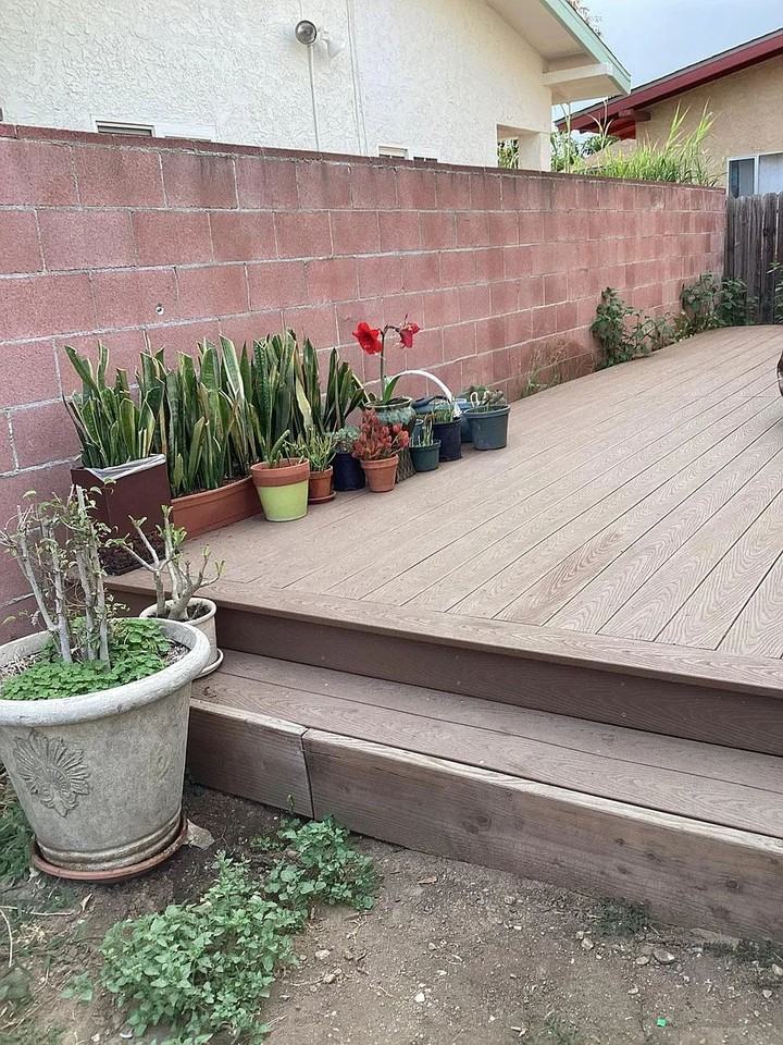 1515 W 27th St - Photo 3 of 10