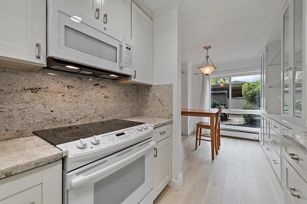 120 Saratoga Ave #107 - Photo 3 of 13