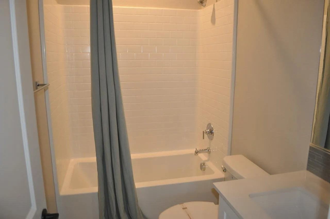 1232 Sunrise Vw #101 - Photo 5 of 8