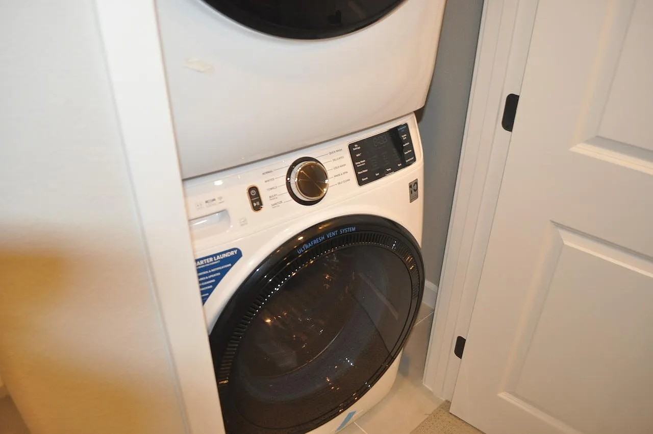 1232 Sunrise Vw #101 - Photo 6 of 8