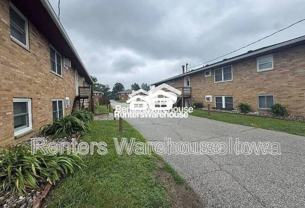 114 Nw College Ave #2 - Photo 1 of 1