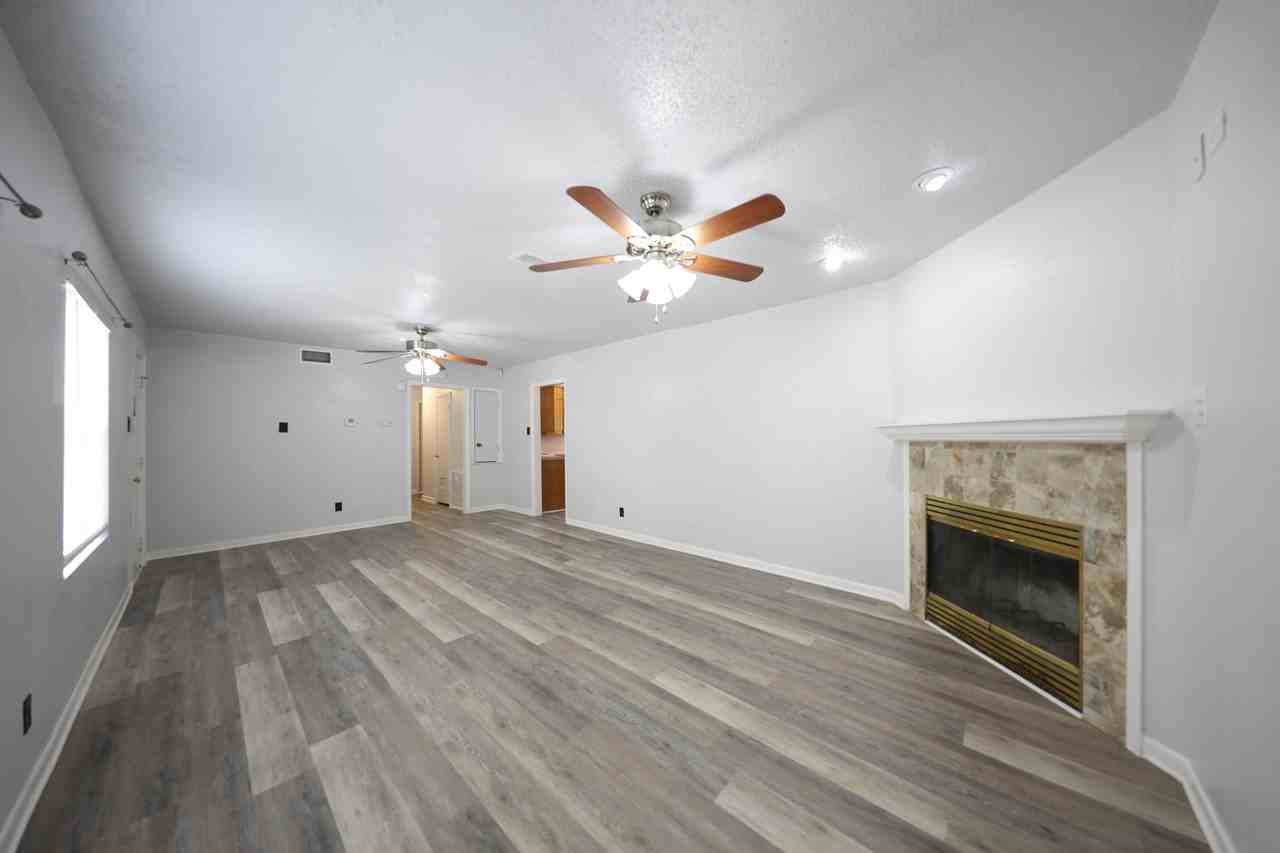 705 Crockett Dr - Photo 7 of 17