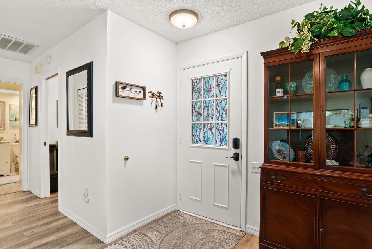 2123 Sea Pines Ct - Photo 6 of 38