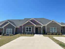 featured image of 403 Bellingham Dr Ne