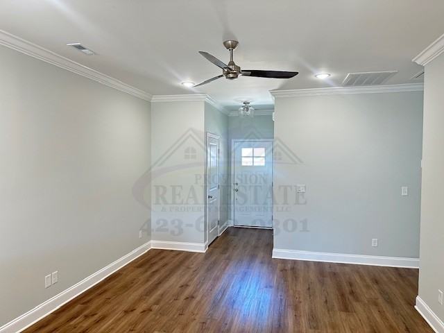 403 Bellingham Dr Ne - Photo 3 of 16