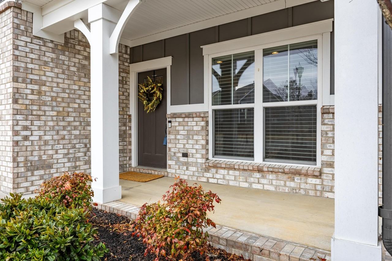 1741 Timber Creek Rd Ne - Photo 3 of 33