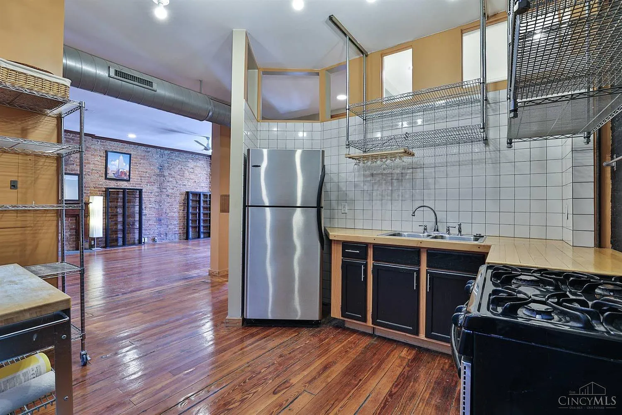 1336 Main St - Photo 6 of 14