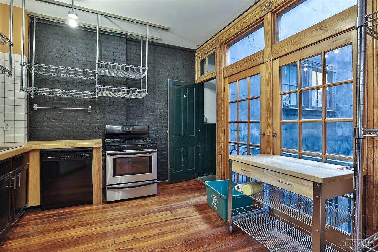 1336 Main St - Photo 7 of 14