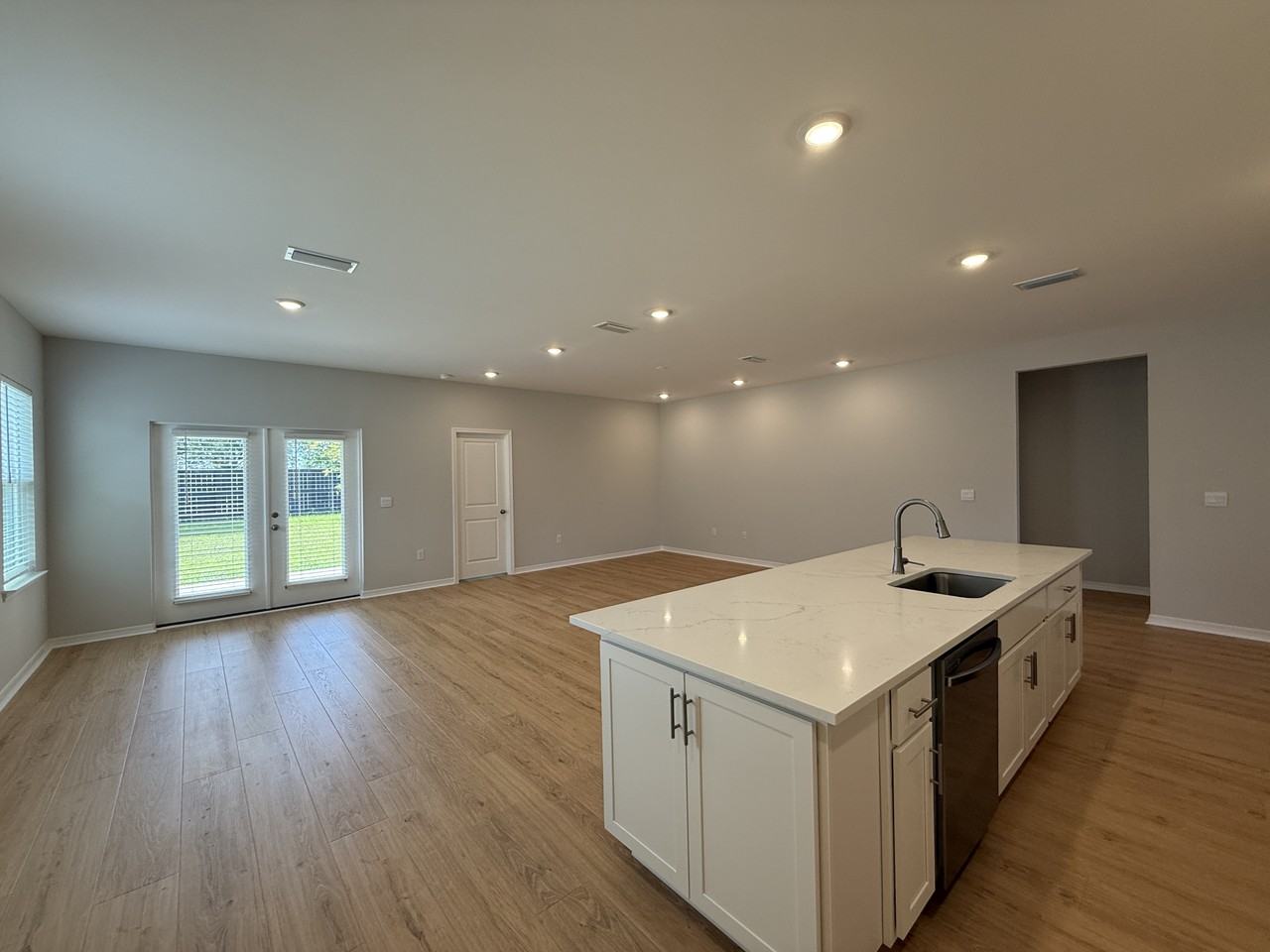 23903 Dominus Dr - Photo 3 of 17