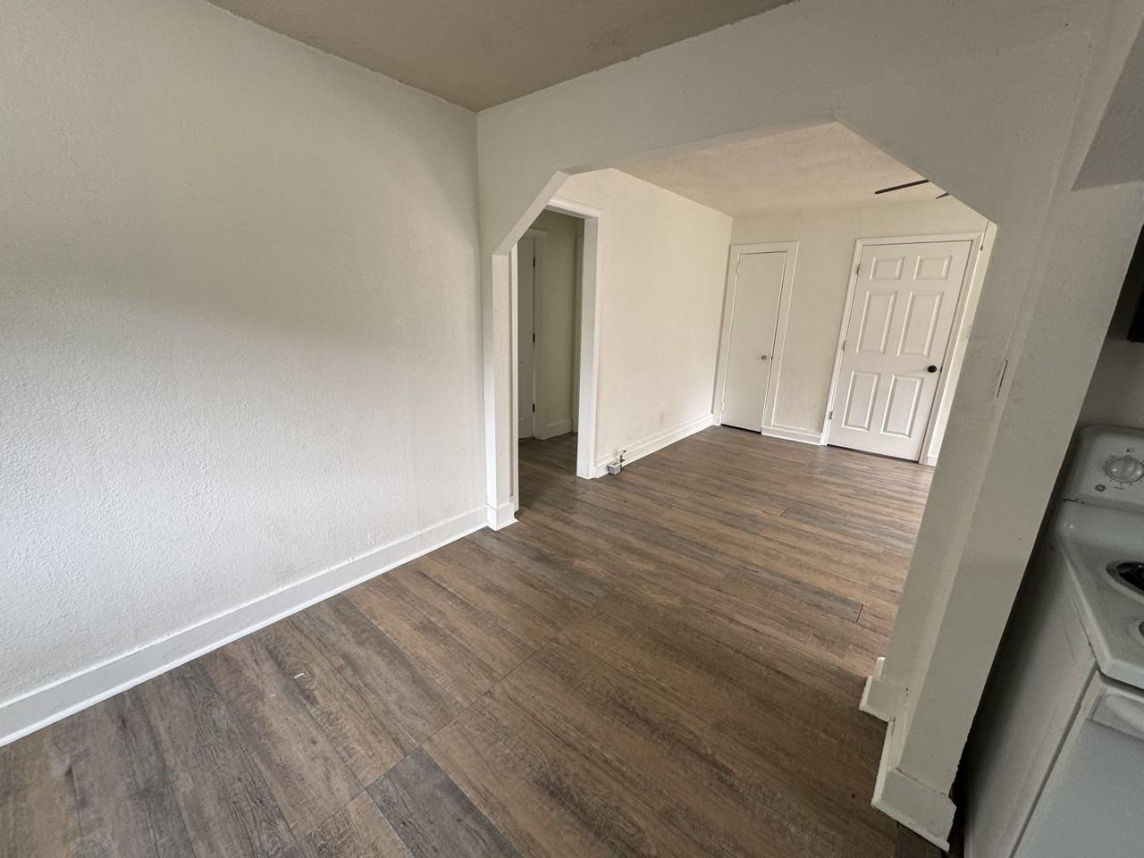 14 Marie Dr - Photo 5 of 11