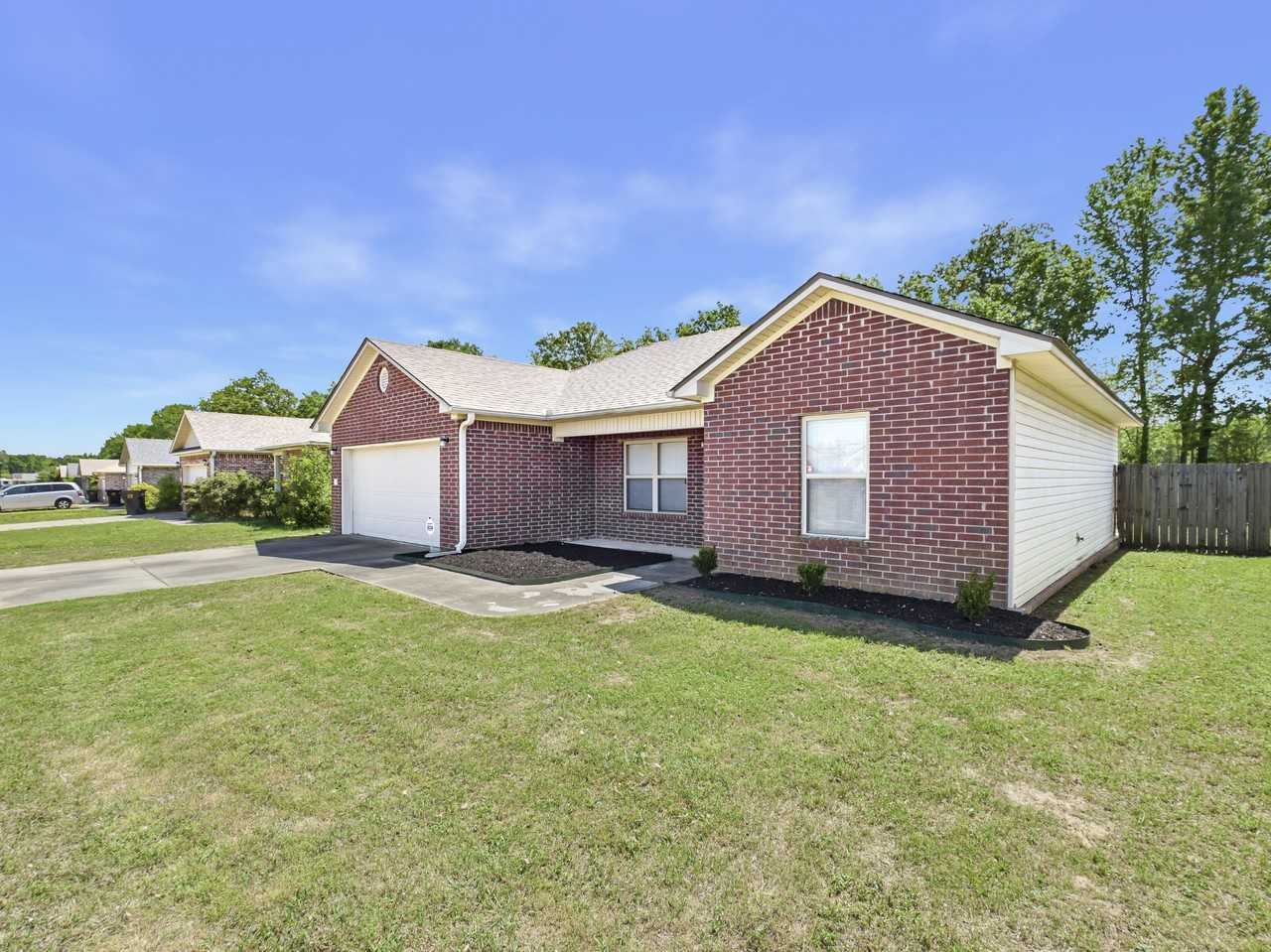 29 Green Apple - Photo 3 of 18