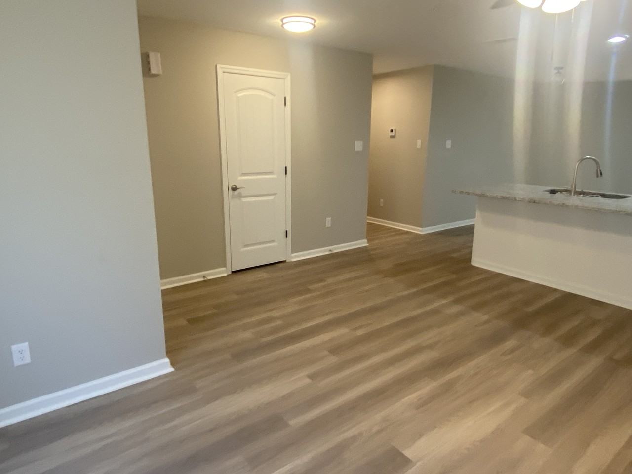 1311 Lee Mac Dr - Photo 5 of 15