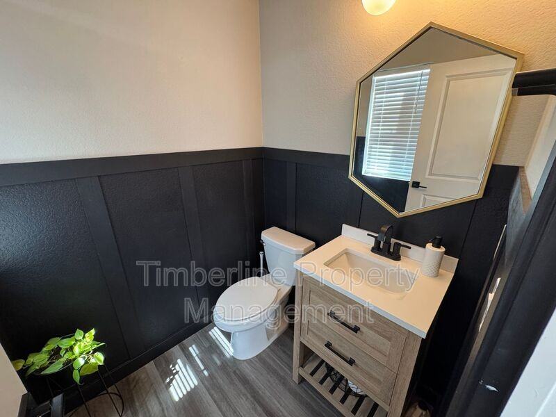 10328 Horton Dr - Photo 3 of 15