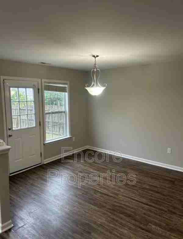 929 Ribbonleaf Ln - Photo 7 of 12