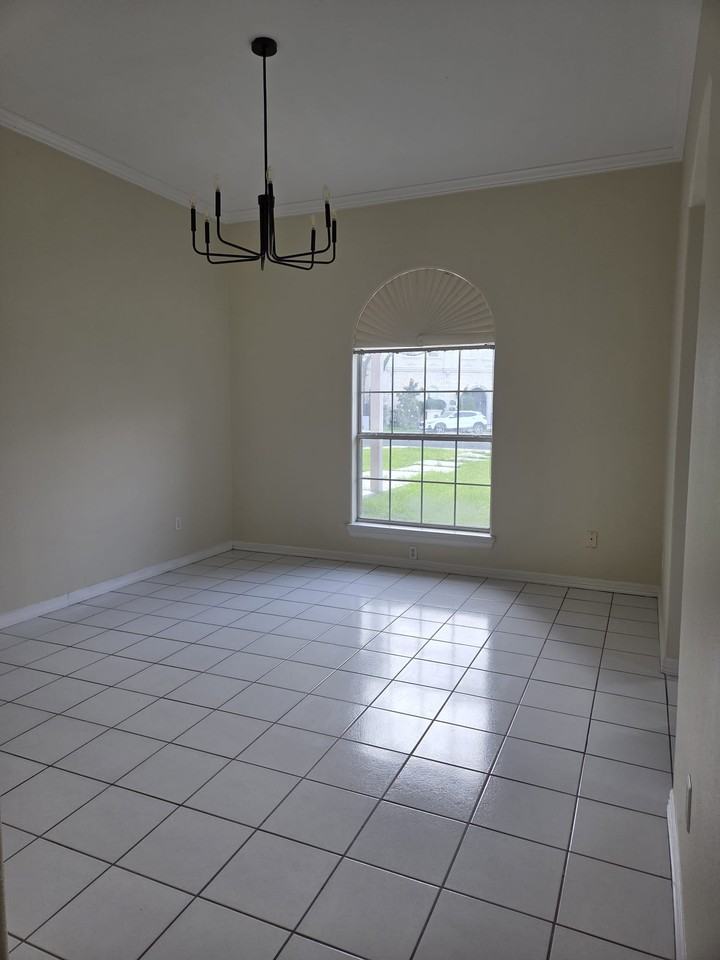 449 Quail Ave #NA - Photo 4 of 16