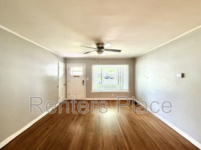 4689 S Troost Ave - Photo 2 of 21