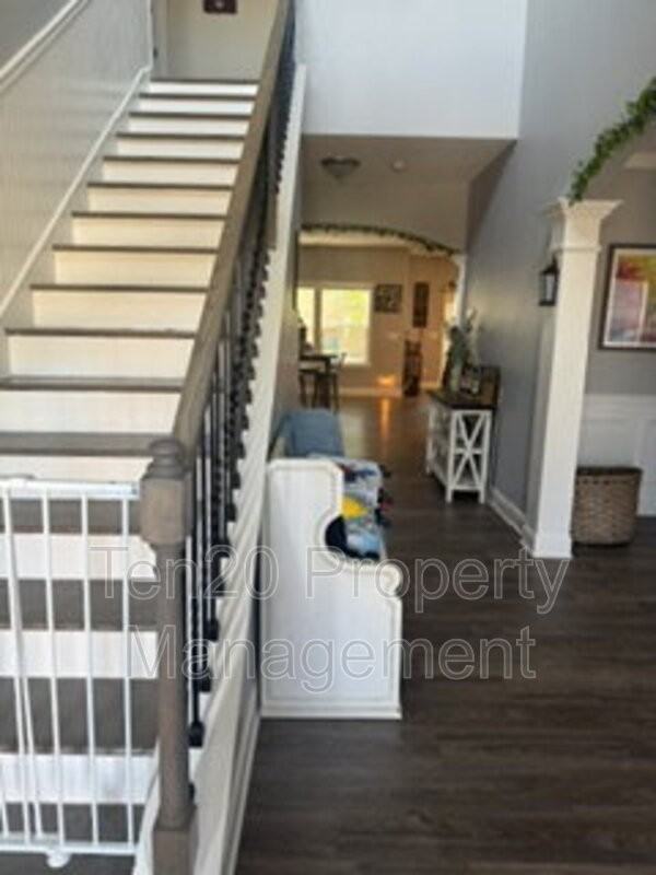 106 White Oak Pl - Photo 7 of 13