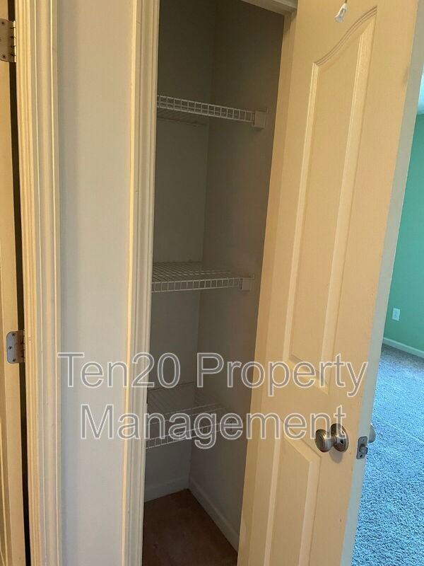 5715 Boby Dr - Photo 6 of 21