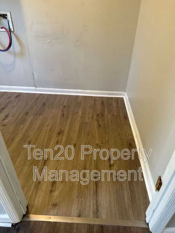 3249 Jottings Dr - Photo 2 of 22